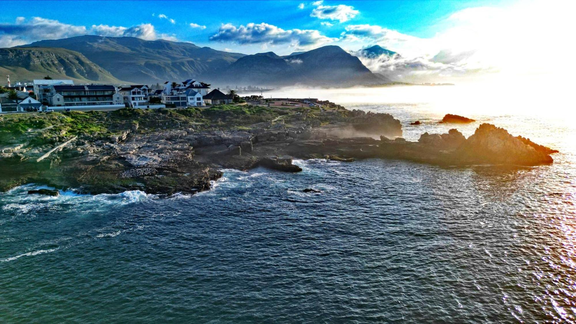 Esplanade Hermanus Bagian luar foto